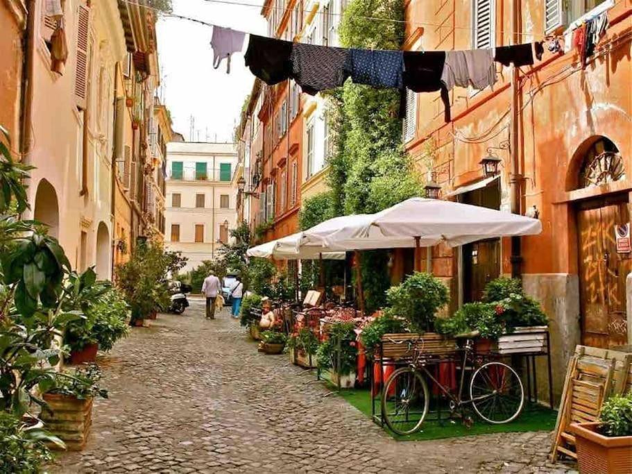 Khris - Trastevere Parini * Rom